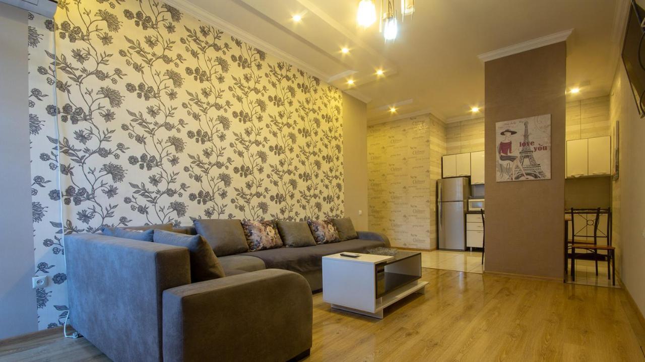 Апартаменты Home Тбилиси Экстерьер фото